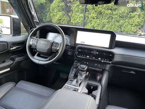 Toyota Land Cruiser Prado 2024 - фото 25