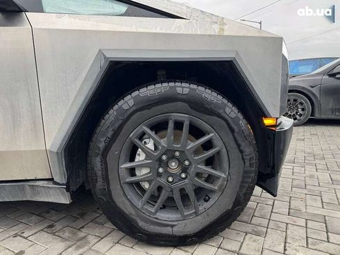 Tesla Cybertruck 2024 - фото 23