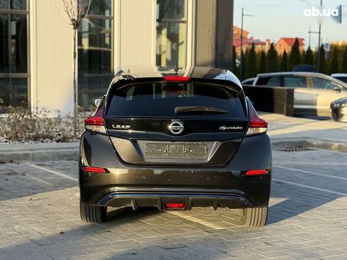 Nissan Leaf 2018 - фото 5