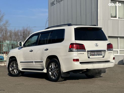 Lexus LX 2012 белый - фото 5