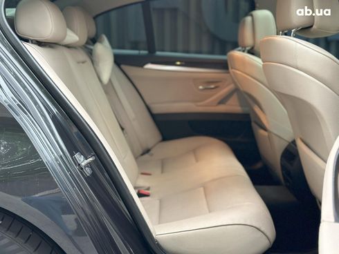 BMW 5 серия 2010 черный - фото 25