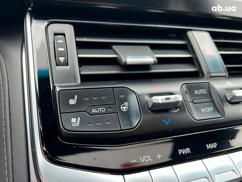 Toyota Land Cruiser 2022 серый - фото 37