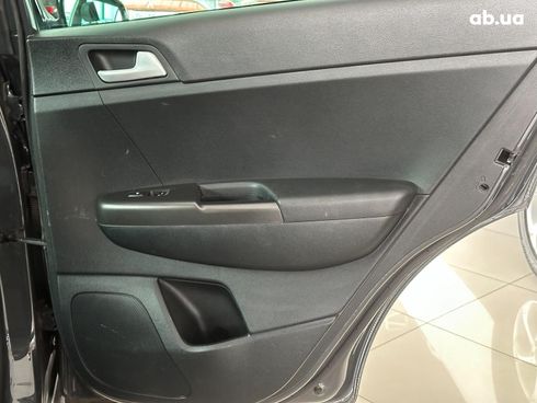 Kia Sportage 2019 серый - фото 15