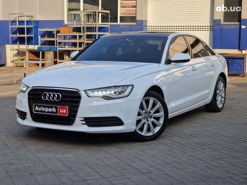 Audi A6 2014 белый - фото 2