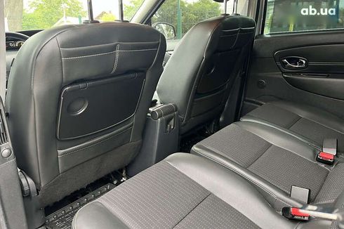 Renault Scenic 2013 - фото 15