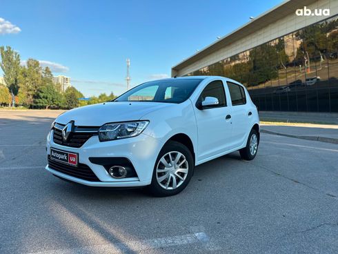 Renault Sandero 2021 белый - фото 2