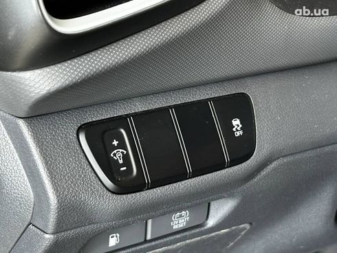 Hyundai Ioniq 2017 черный - фото 12