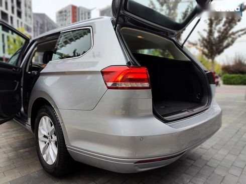 Volkswagen Passat 2019 - фото 16