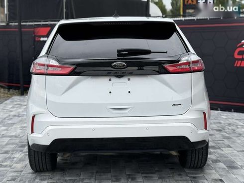 Ford Edge 2022 - фото 14