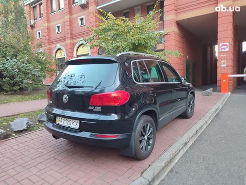 Volkswagen Tiguan 2011 черный - фото 3