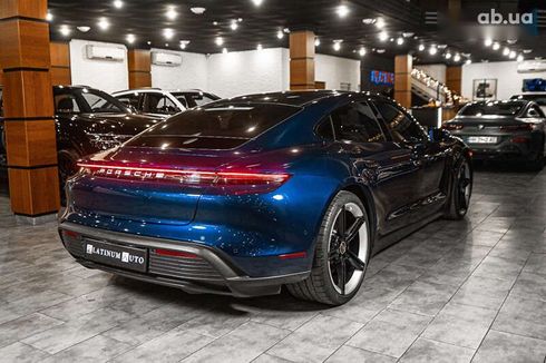 Porsche Taycan 2020 - фото 28