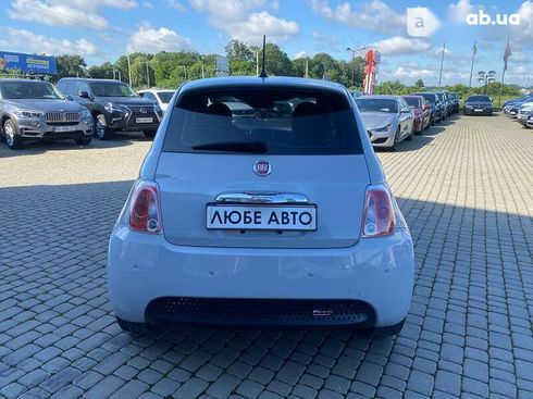 Fiat 500E 2016 - фото 6