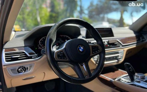 BMW 7 серия 2020 - фото 12