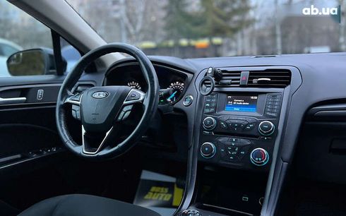 Ford Fusion 2018 - фото 19