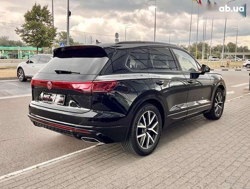 Volkswagen Touareg 2023 - фото 10