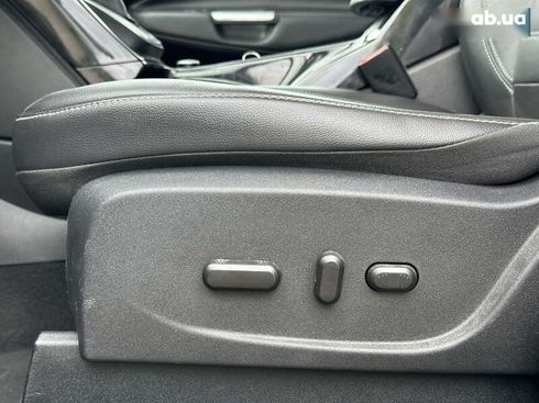 Ford C-Max 2017 - фото 20