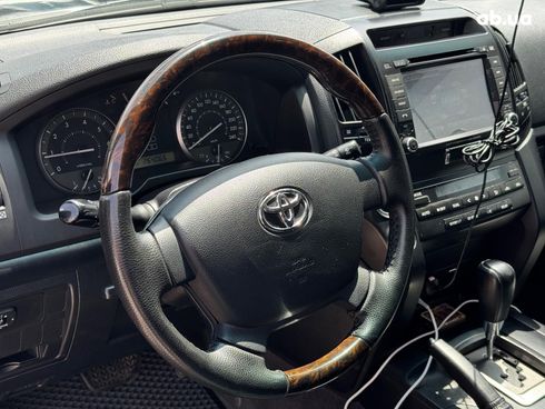 Toyota land cruiser 200 2008 черный - фото 16