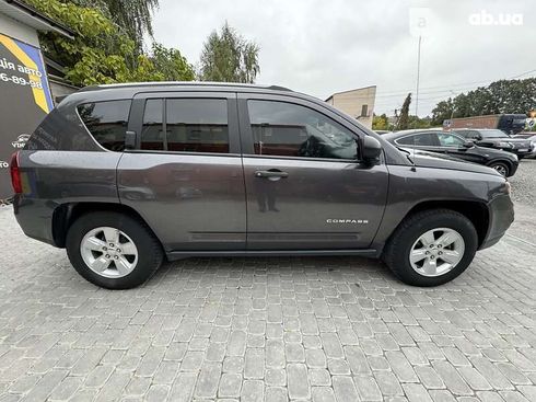 Jeep Compass 2016 - фото 15