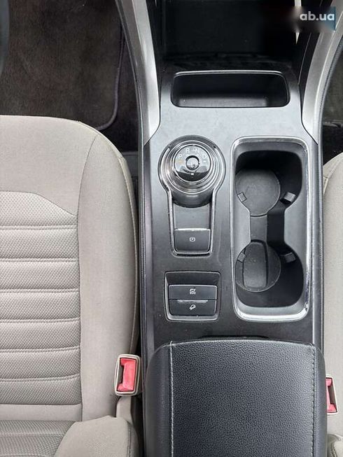 Ford Fusion 2017 - фото 22