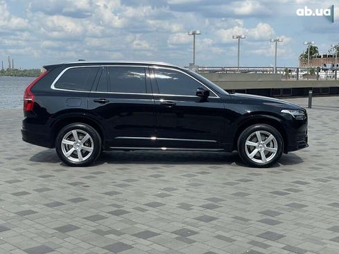 Volvo XC90 2022 - фото 17