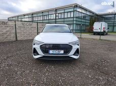 Продаж вживаних Audi E-Tron в Києві - купити на Автобазарі