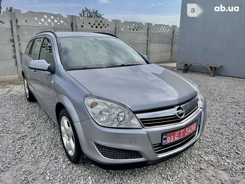 Opel Astra 2007 - фото 8