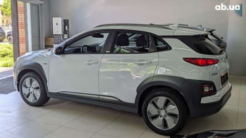 Hyundai Kona Electric 2020 - фото 14