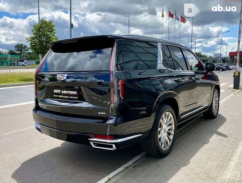 Cadillac Escalade 2021 - фото 10