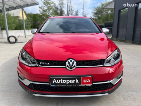 Volkswagen Golf 2017 красный - фото 2