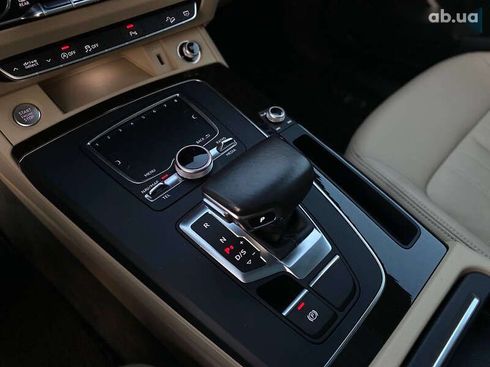 Audi Q5 2018 - фото 19