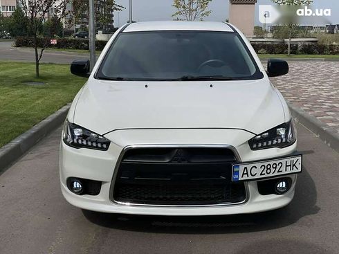 Mitsubishi Lancer 2015 - фото 3