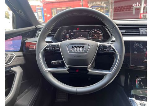 Audi E-Tron 2021 - фото 13