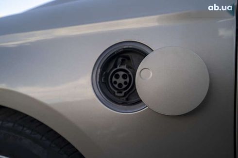 Ford Fusion 2016 - фото 9