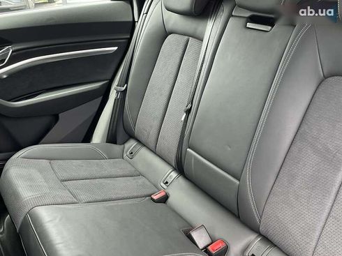 Audi e-tron S 2022 - фото 19