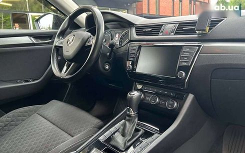 Skoda Superb 2016 - фото 13