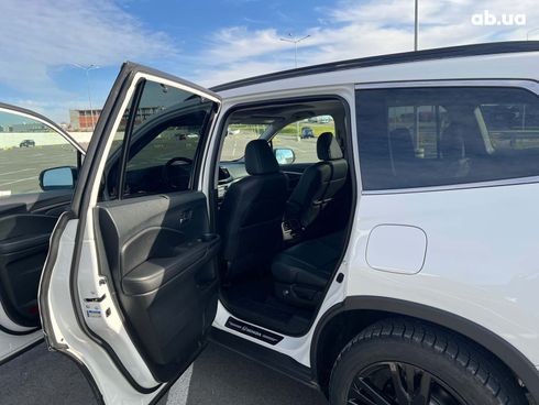 Honda Pilot 2022 белый - фото 34