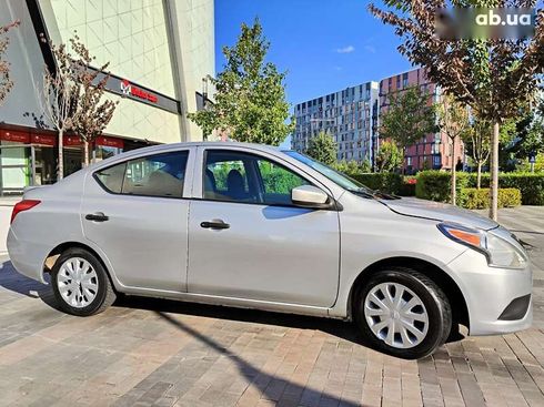 Nissan Versa 2016 - фото 27