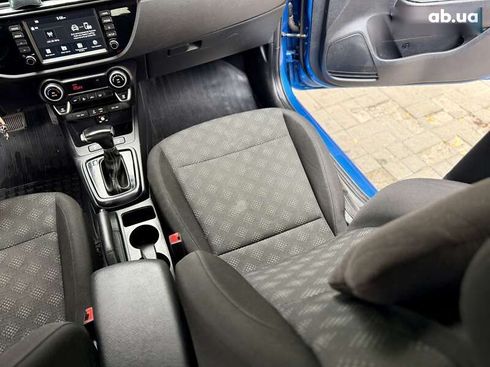 Kia Rio 2018 - фото 23