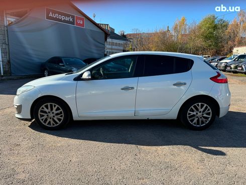 Renault Megane 2014 белый - фото 10