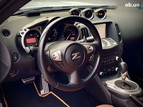 Nissan 370Z 2015 - фото 24