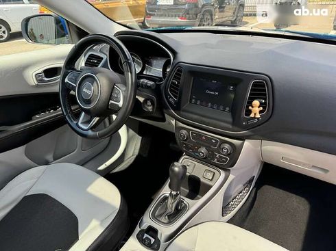 Jeep Compass 2018 - фото 27