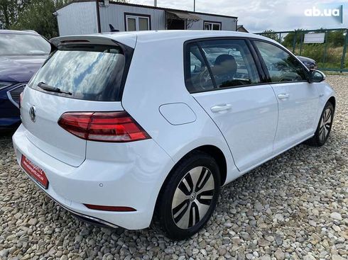 Volkswagen e-Golf 2020 - фото 10