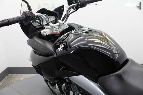 Suzuki GSR 2017 - фото 12
