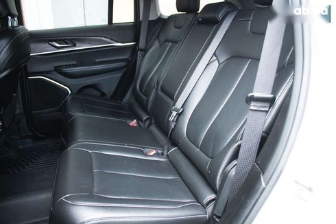 Jeep Grand Cherokee 2022 - фото 17
