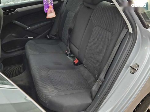 Volkswagen Passat 2017 - фото 13