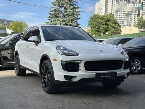 Porsche Cayenne 2017 - фото 6