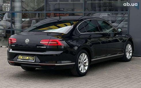 Volkswagen Passat 2016 - фото 6