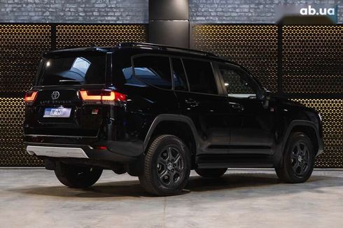 Toyota Land Cruiser 2022 - фото 10