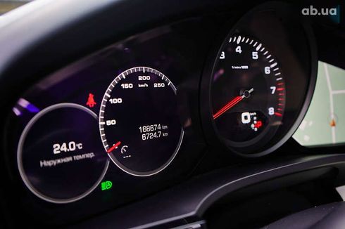 Porsche Cayenne 2019 - фото 26