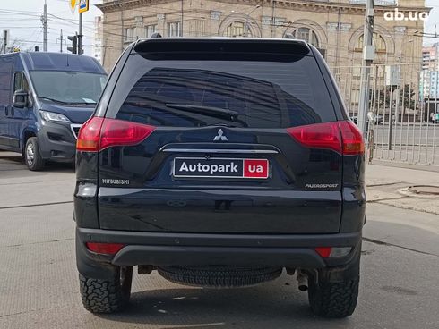 Mitsubishi Pajero Sport 2010 черный - фото 6